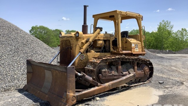 BULLDOZER D6D
